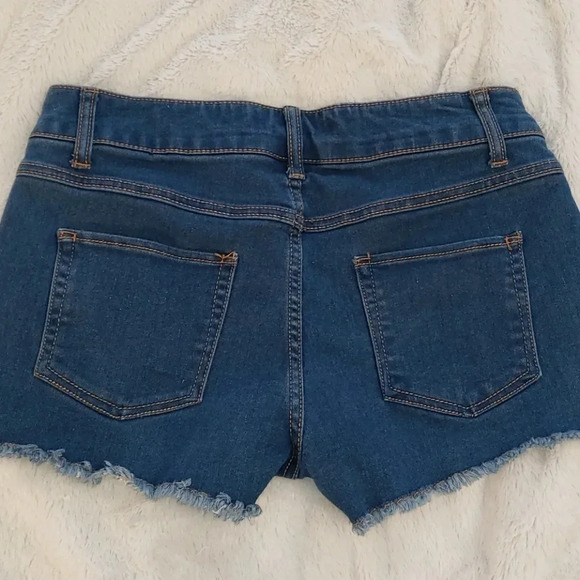 (Final price) No Boundaries Denim Shorts - Picture 7 of 12